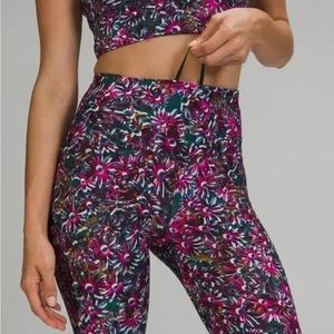 Lululemon Base Pace 28” High Rise legging in Floral Electric Multi size 10